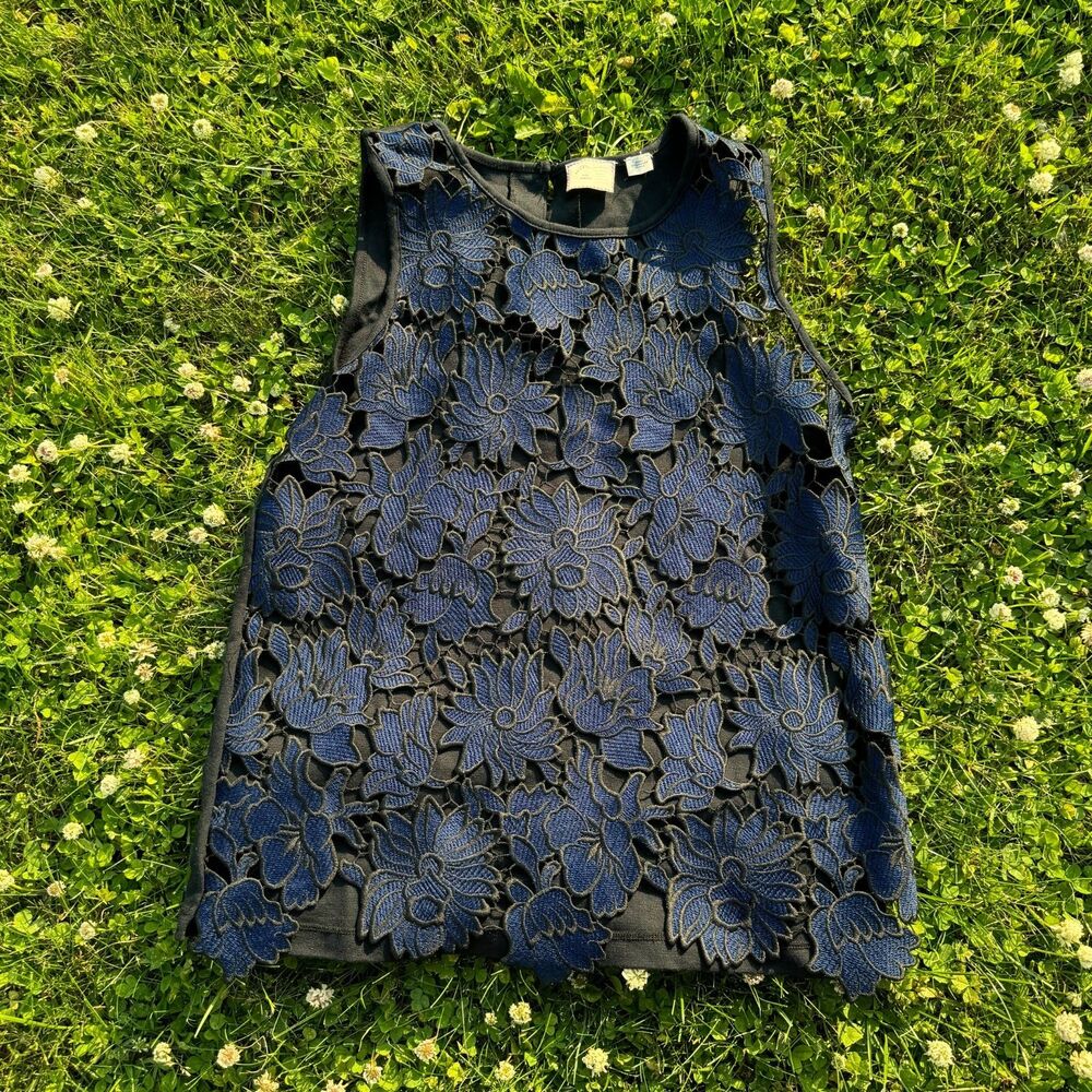 Anthropologie Blue Floral Cutout Tank Shirt Blouse size XS